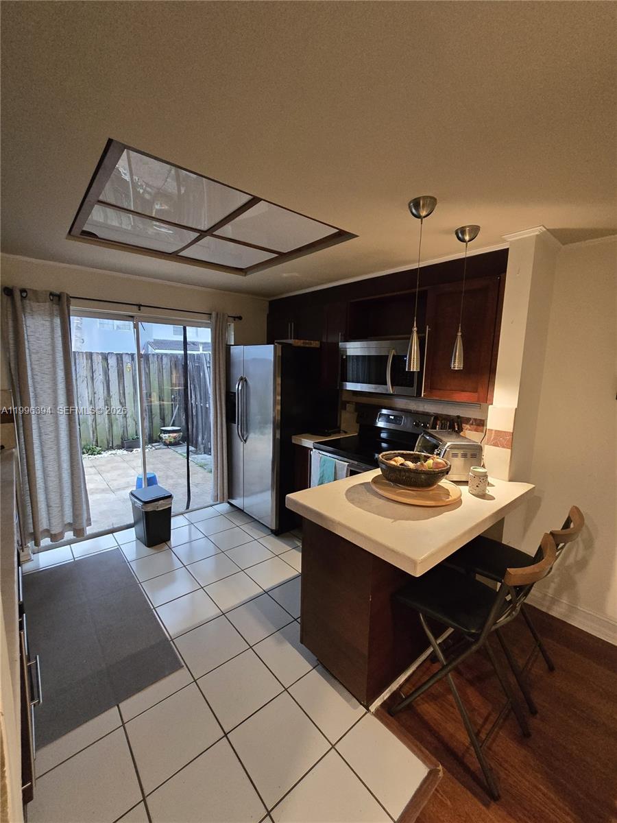 7010 NW 173rd Dr 1901