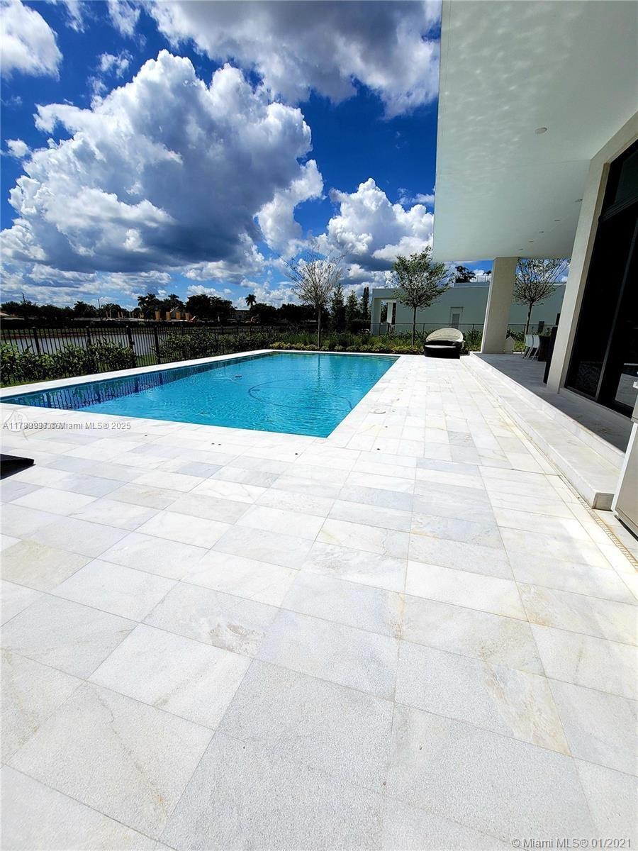 WESTON ESTATES - Residential