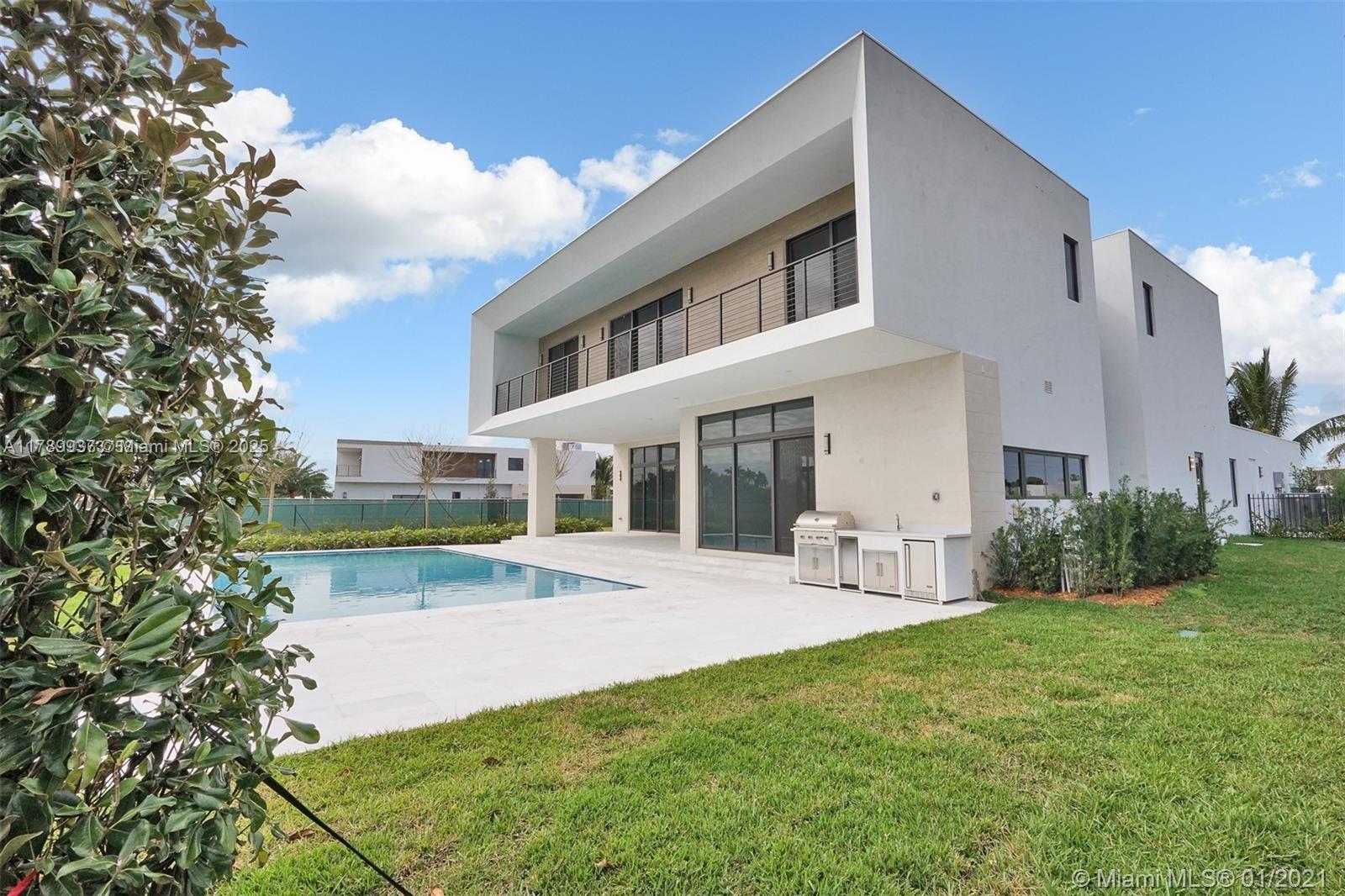WESTON ESTATES - Residential