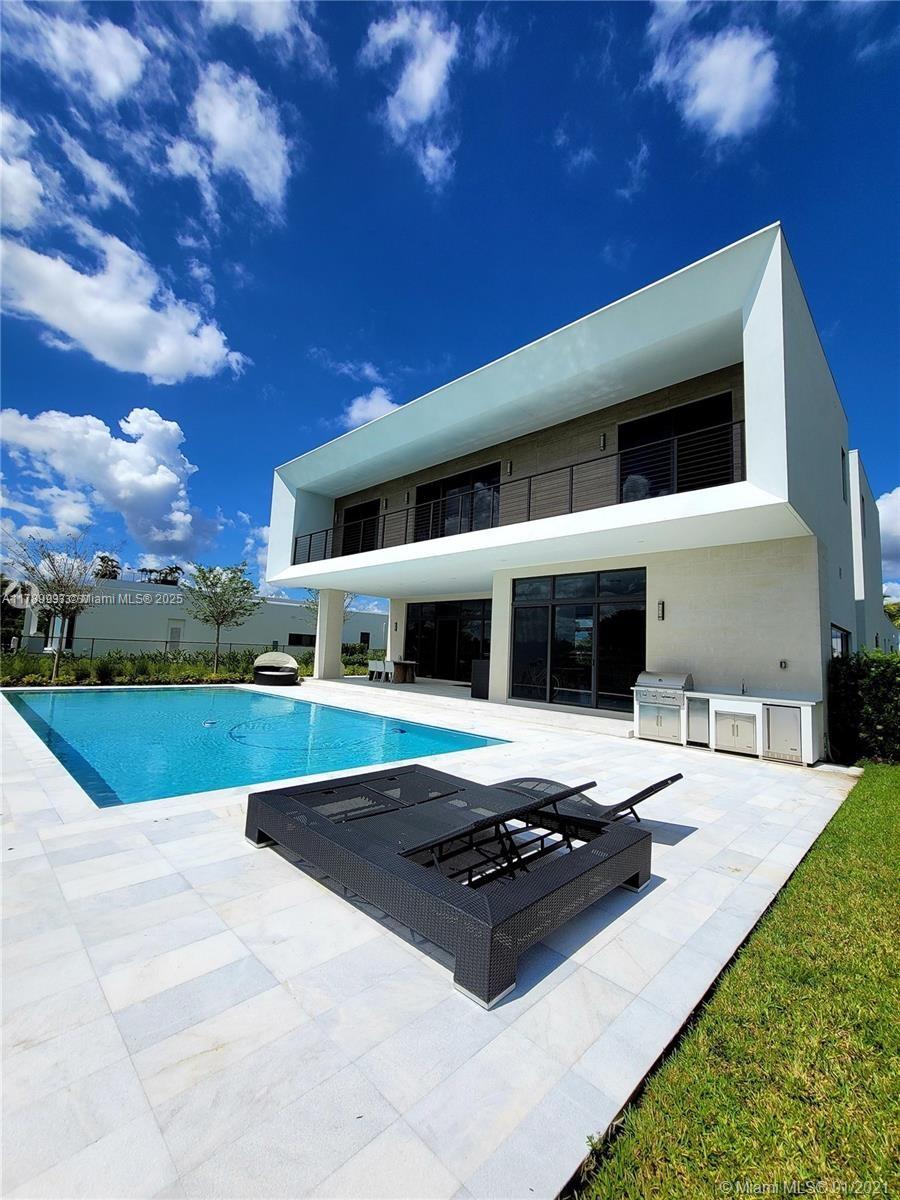 WESTON ESTATES - Residential
