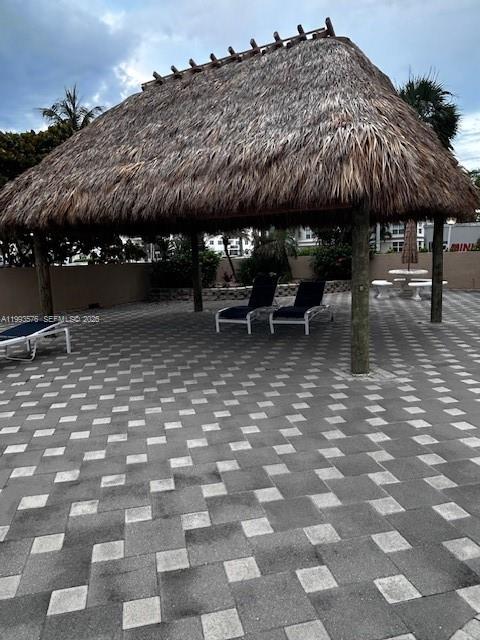 ALLINGTON TOWERS NORTH CO - Residential