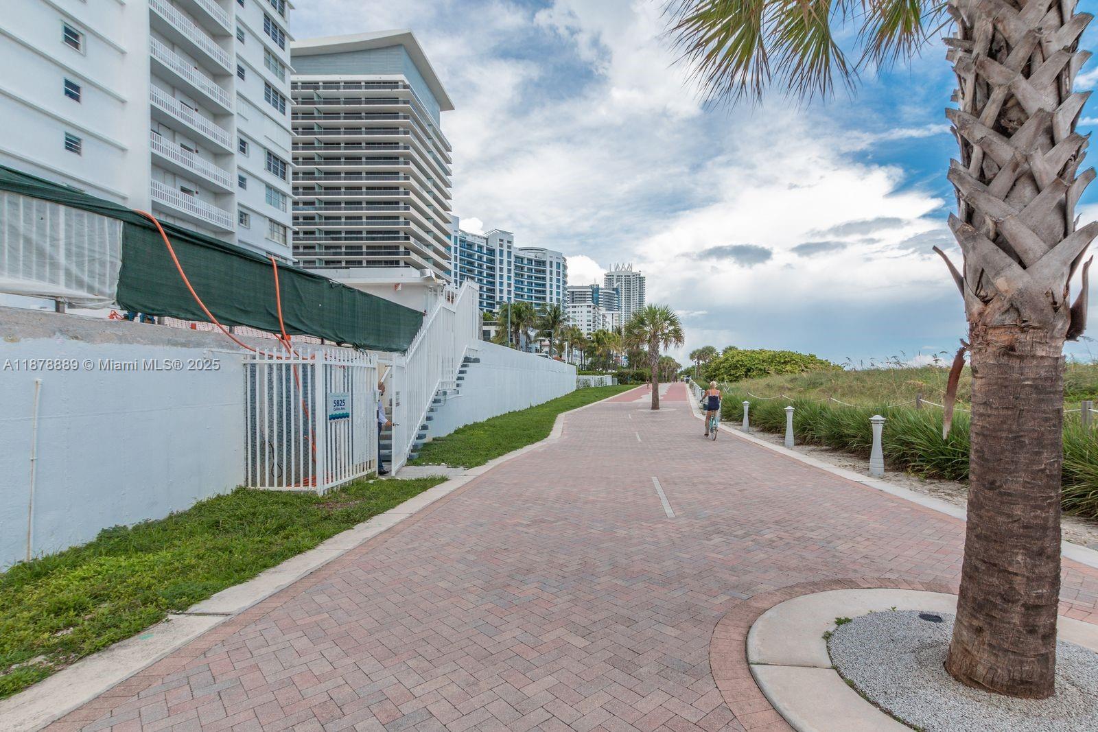 CORINTHIAN CONDO - Residential