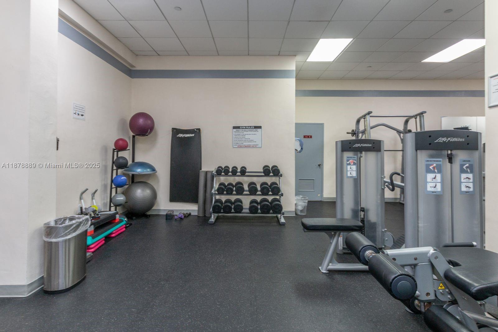 CORINTHIAN CONDO - Residential