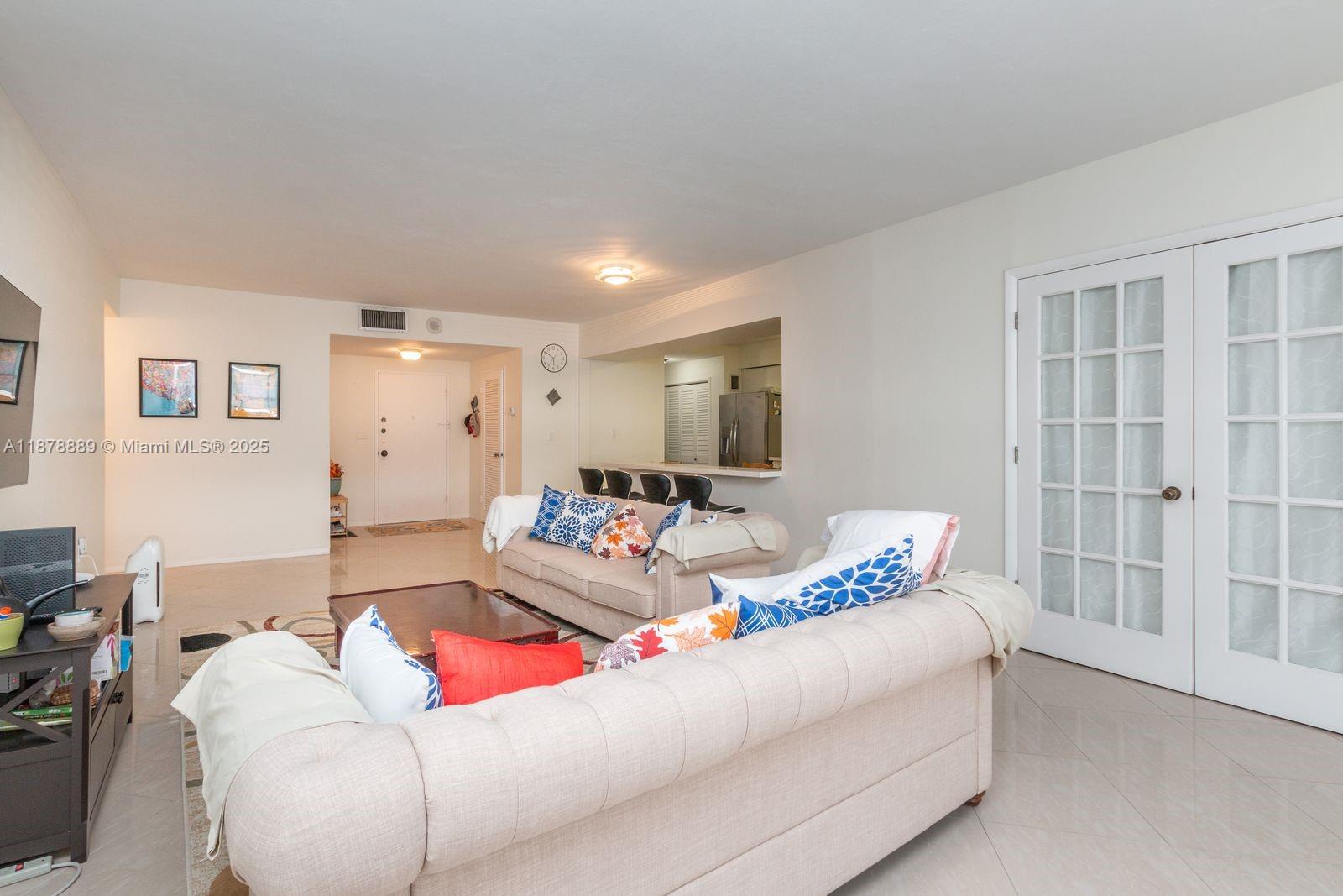 CORINTHIAN CONDO - Residential