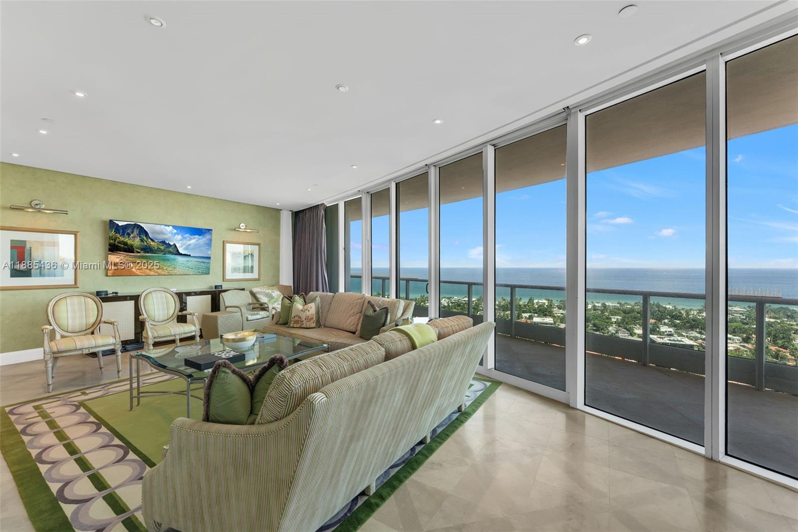 TOWERS OF PORTO VITA-SOUT - Residential