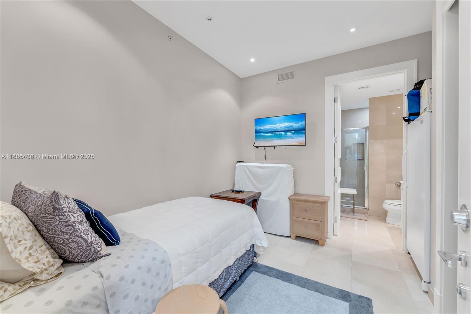 TOWERS OF PORTO VITA-SOUT - Residential