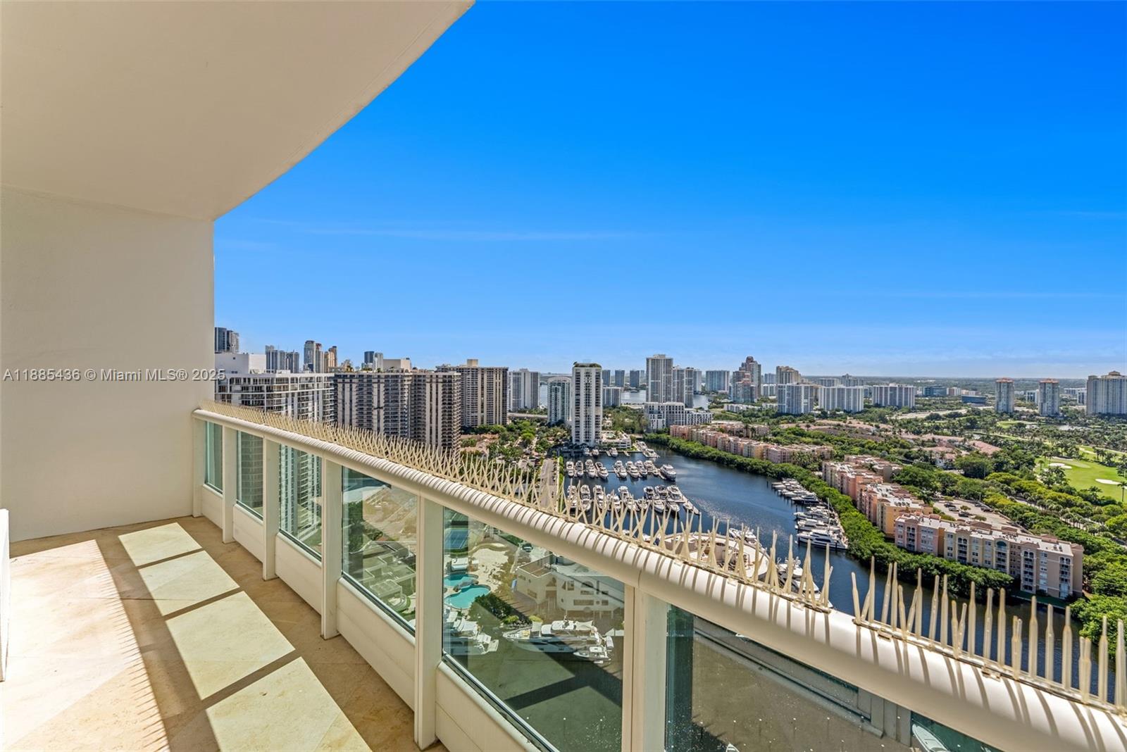 TOWERS OF PORTO VITA-SOUT - Residential