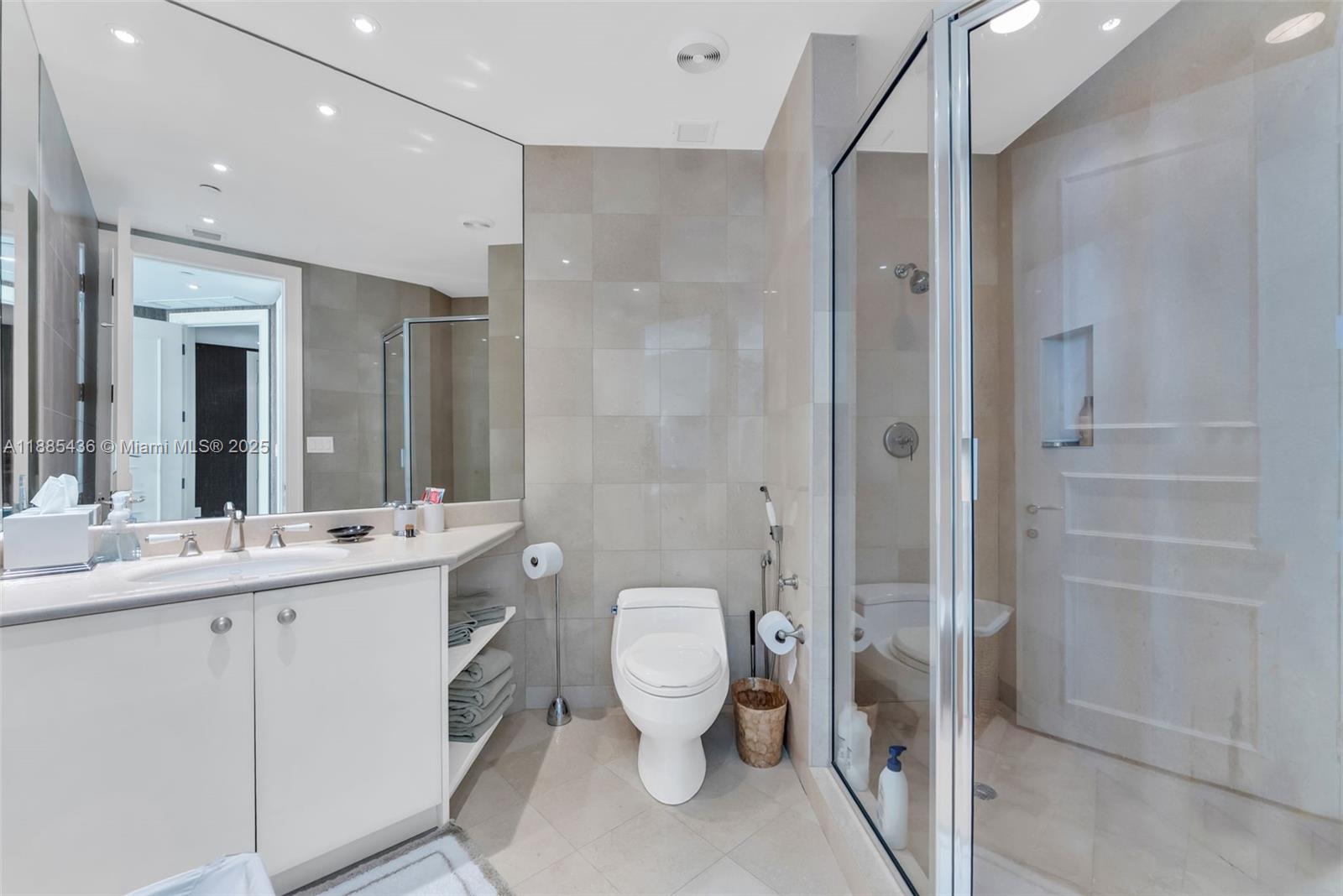 TOWERS OF PORTO VITA-SOUT - Residential