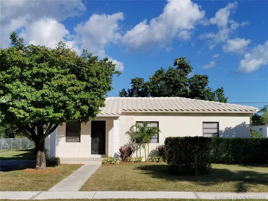 This wonderful 3 Bedroom/1 Bathroom family home has been recently renovated & is move-in ready! The open floor plan is highlighted by large windows that allow for an abundance of natural light. Roomy & bright this home features ample space with new kitchen, family, living, dining & laundry room. Outdoor area can fit your Boat or RV. Centrally located off of 152nd Street the home sits just East of the Turnpike. Family parks, shopping & restaurants are all within minutes.