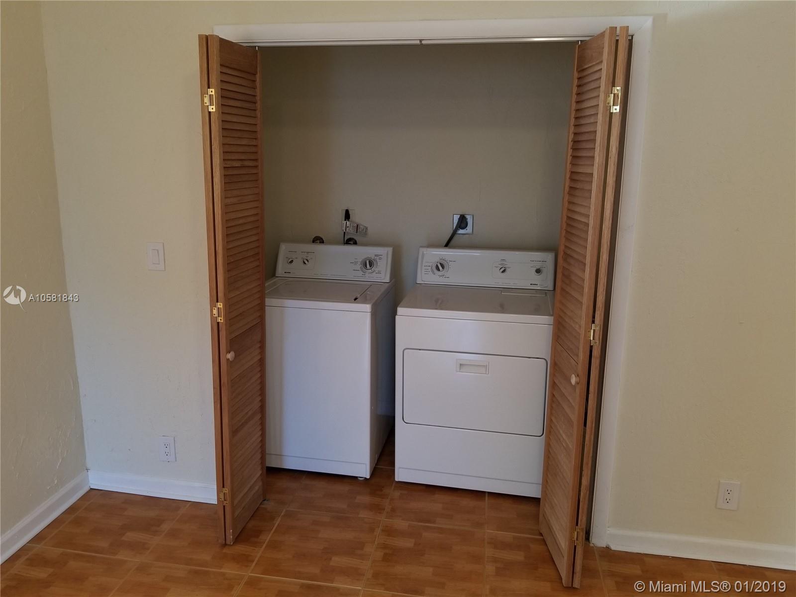 RICHMOND HEIGHTS - Residential