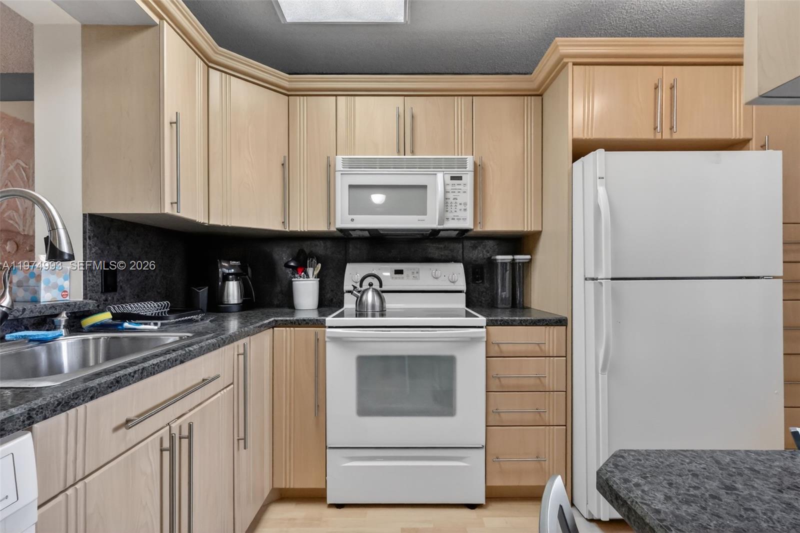 HUNTINGTON LAKES SEC TWO - Residential