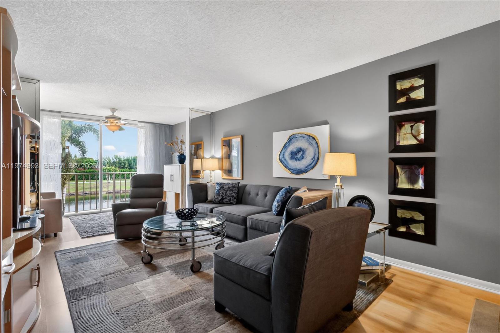 HUNTINGTON LAKES SEC TWO - Residential