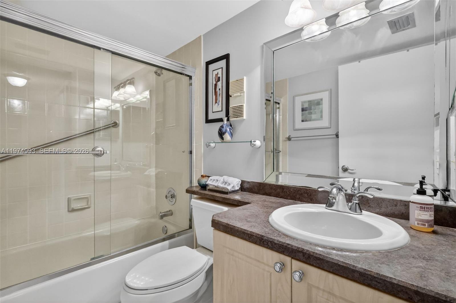 HUNTINGTON LAKES SEC TWO - Residential