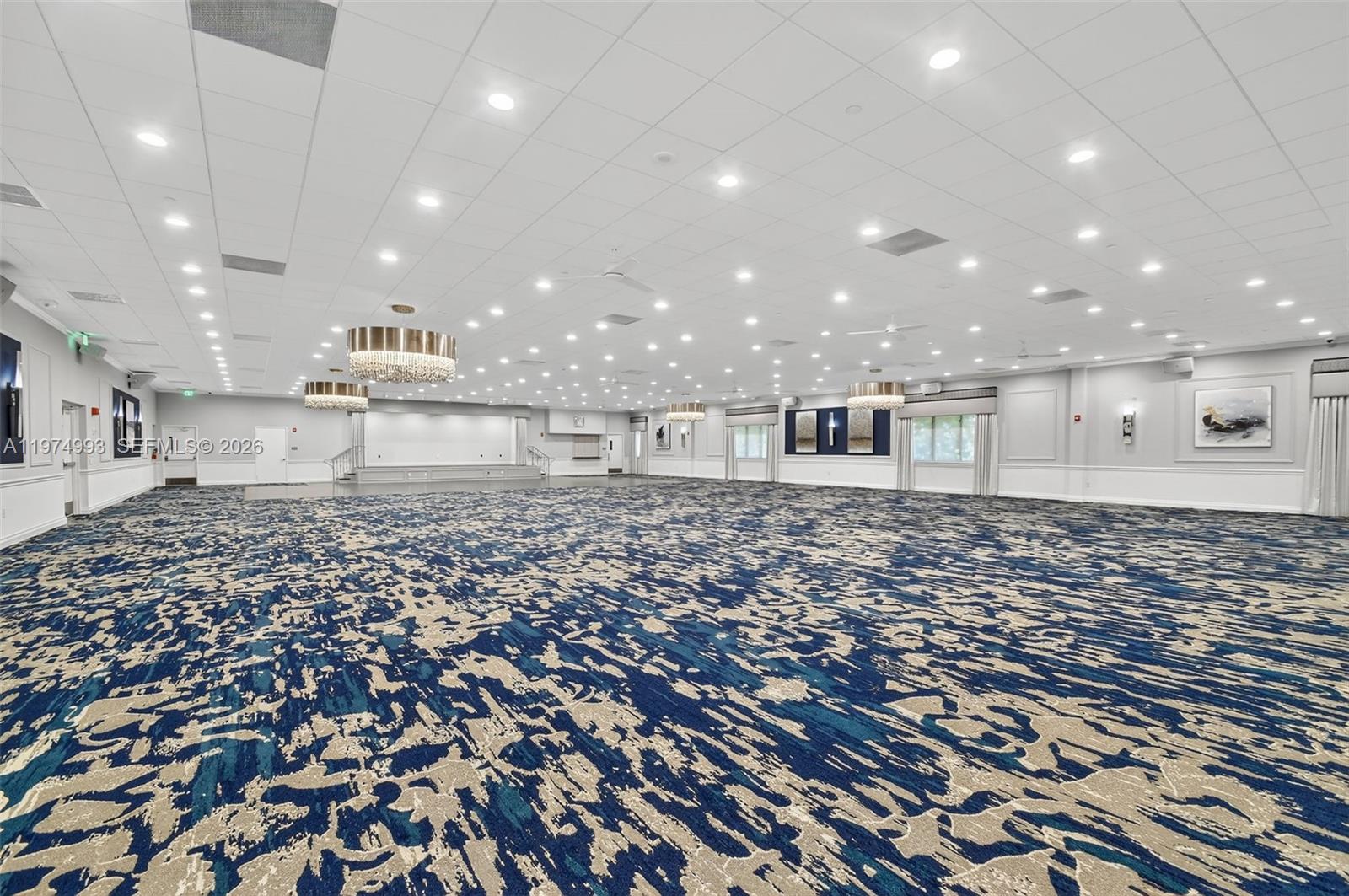 HUNTINGTON LAKES SEC TWO - Residential