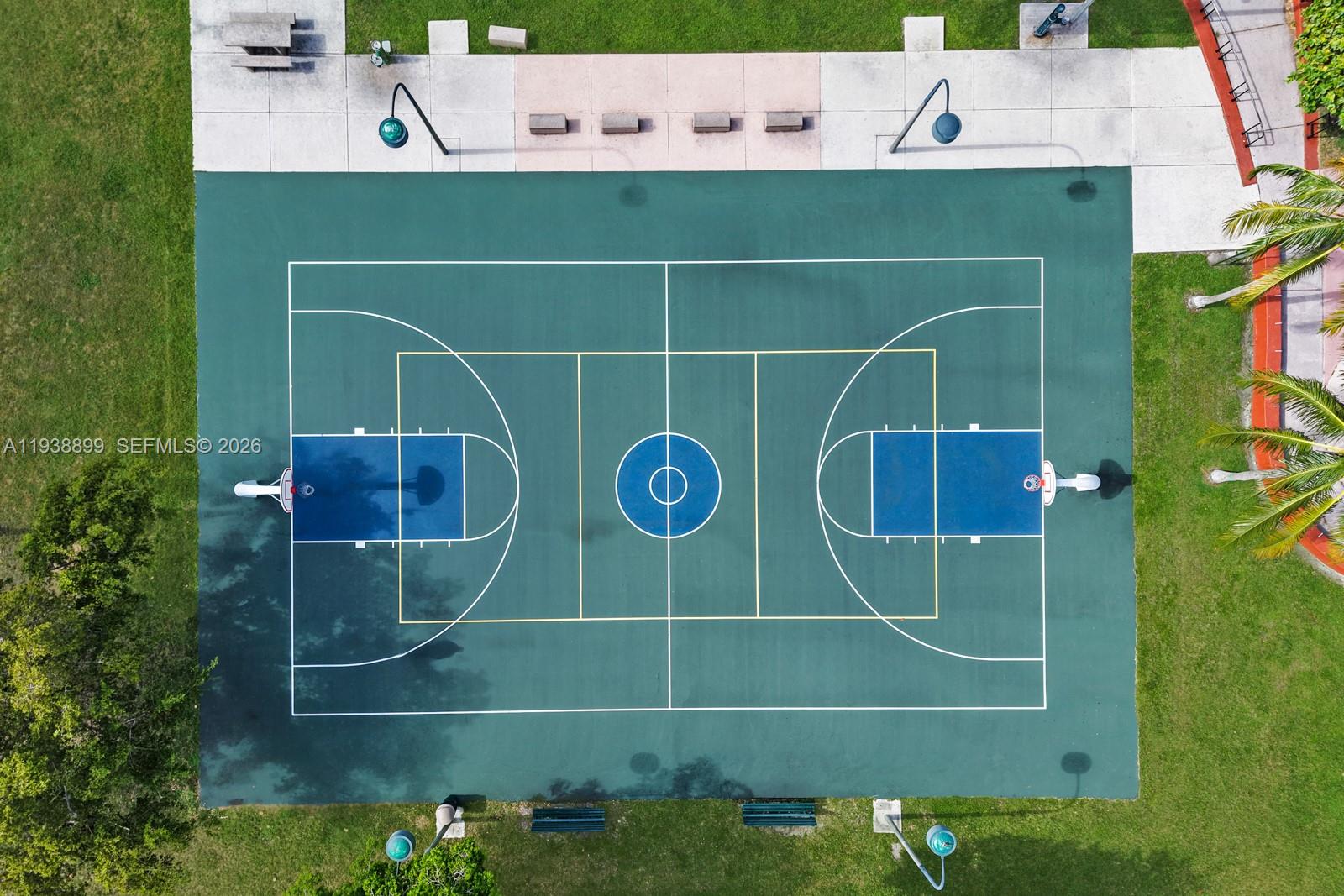 1800 CLUB CONDO - Residential