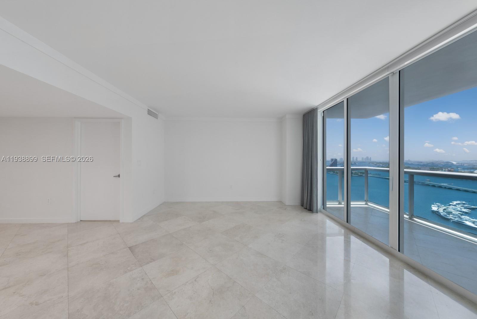 1800 N Bayshore Dr 2511