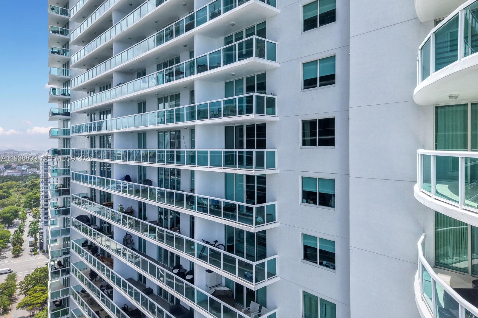 1800 CLUB CONDO - Residential