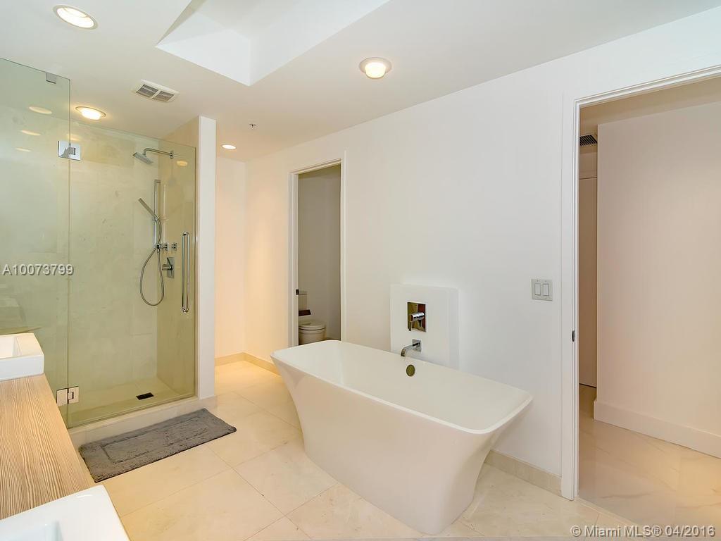 Marina Palms - Residential Lease