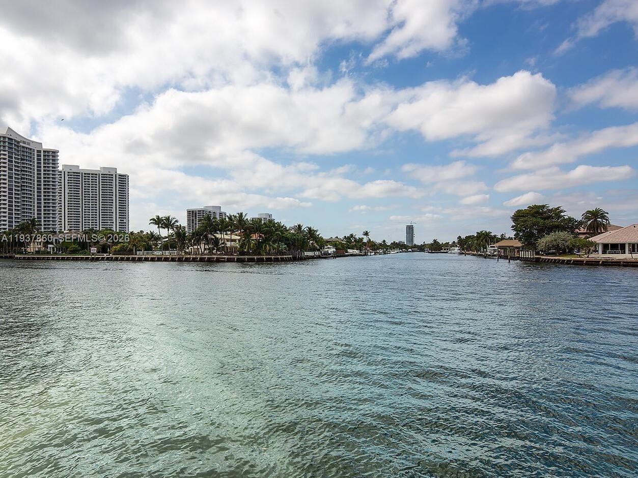 GOLDEN BAY MANOR CO-OP - Residential