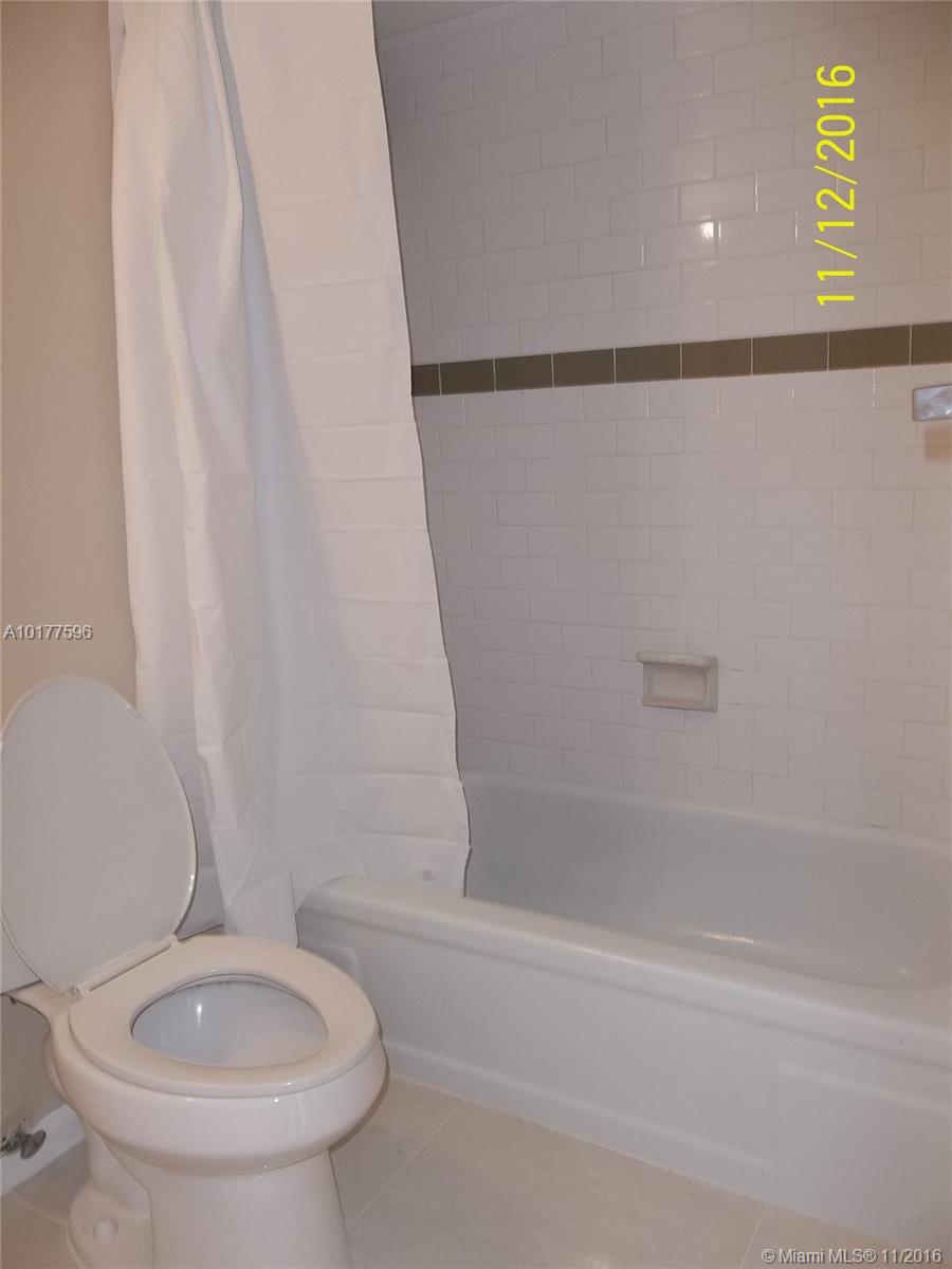 De Soto Park Condo - Residential Lease