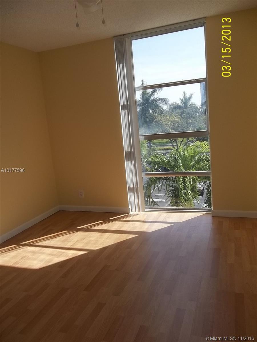De Soto Park Condo - Residential Lease