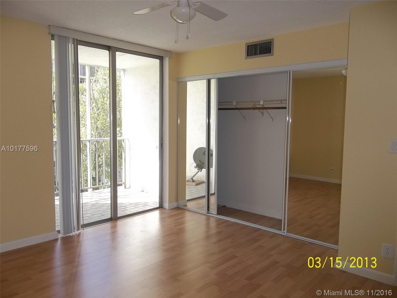 De Soto Park Condo - Residential Lease