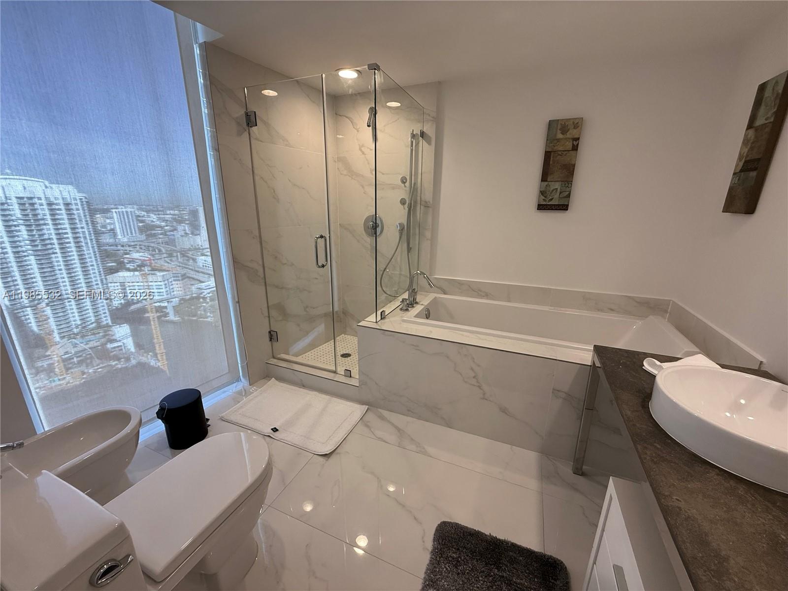 ICONBRICKELL CONDO NO 1 - Residential Lease