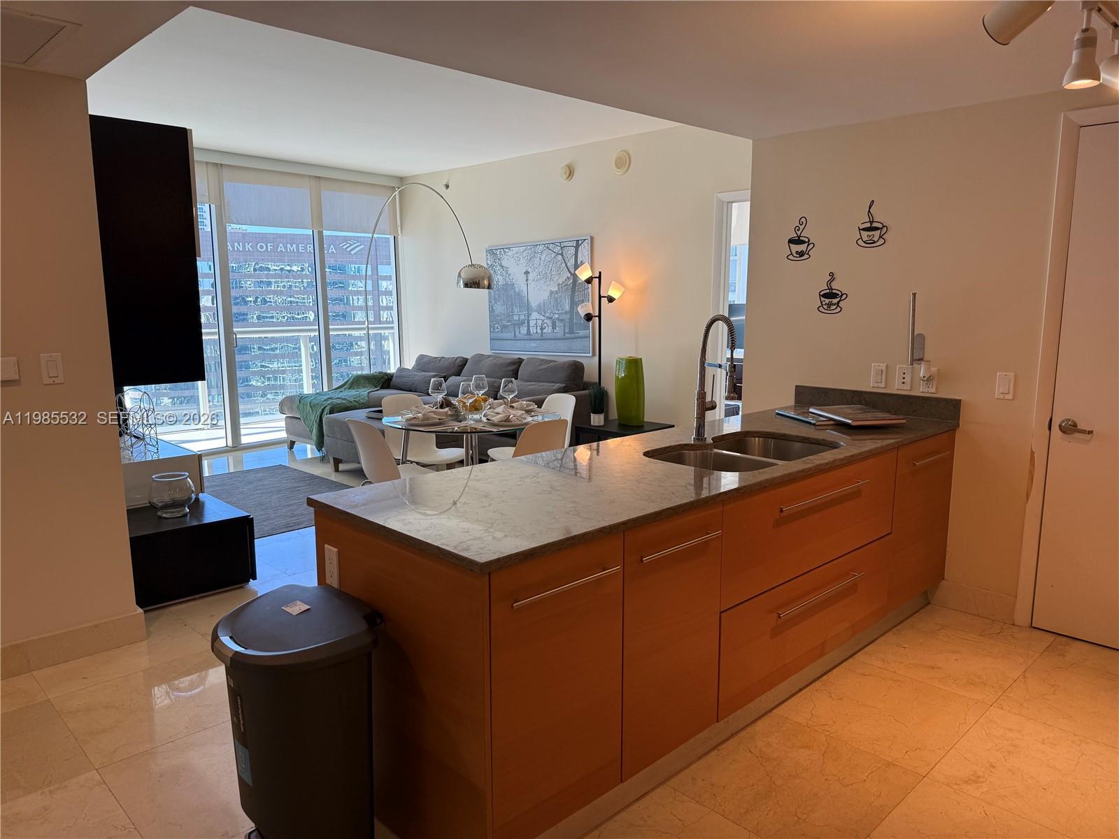 ICONBRICKELL CONDO NO 1 - Residential Lease