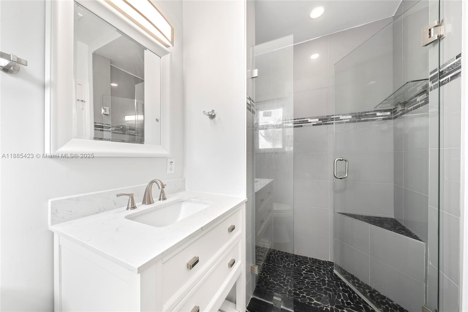 HOLLYWOOD BEACH SECOND AD - Residential