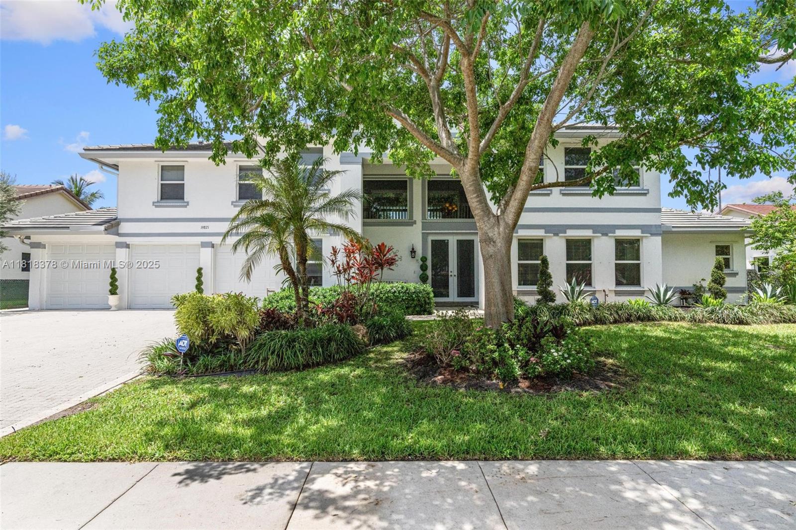 CHAPEL TRAIL REPLAT SECTI - Residential