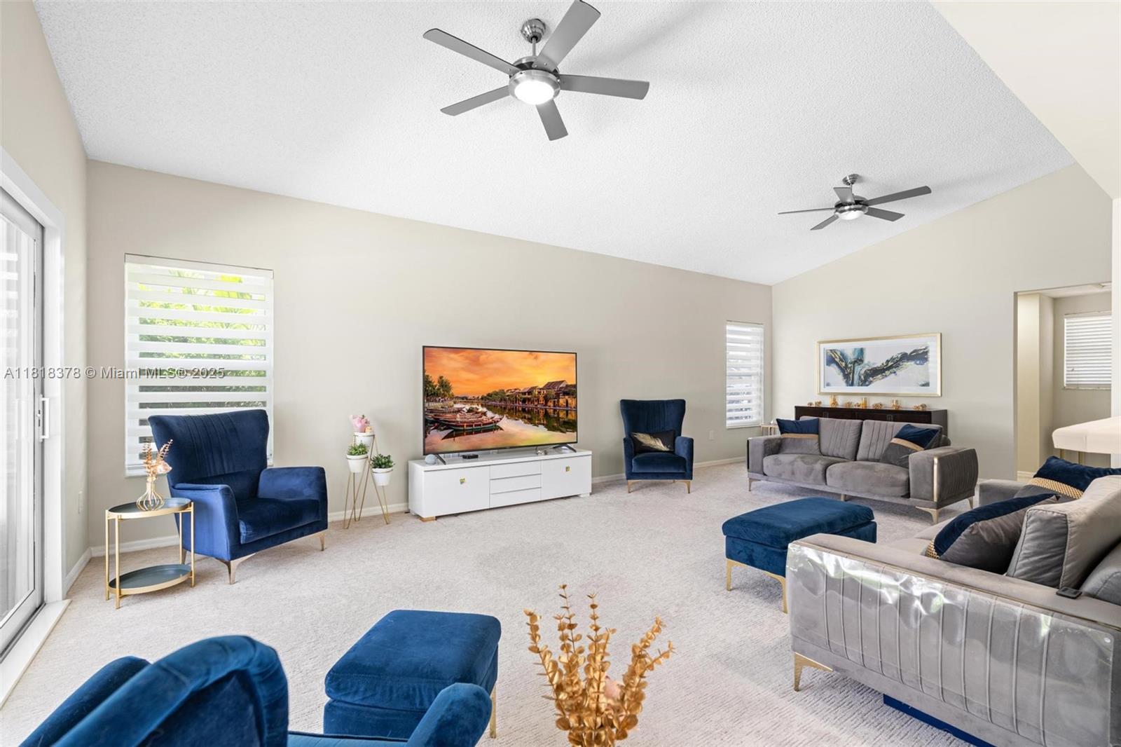 CHAPEL TRAIL REPLAT SECTI - Residential