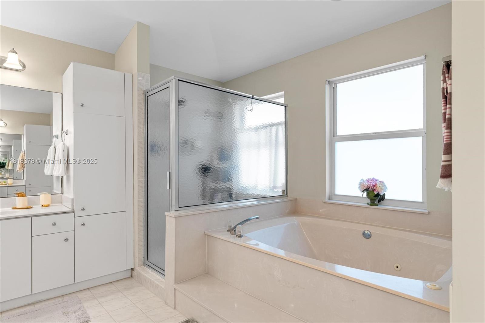CHAPEL TRAIL REPLAT SECTI - Residential