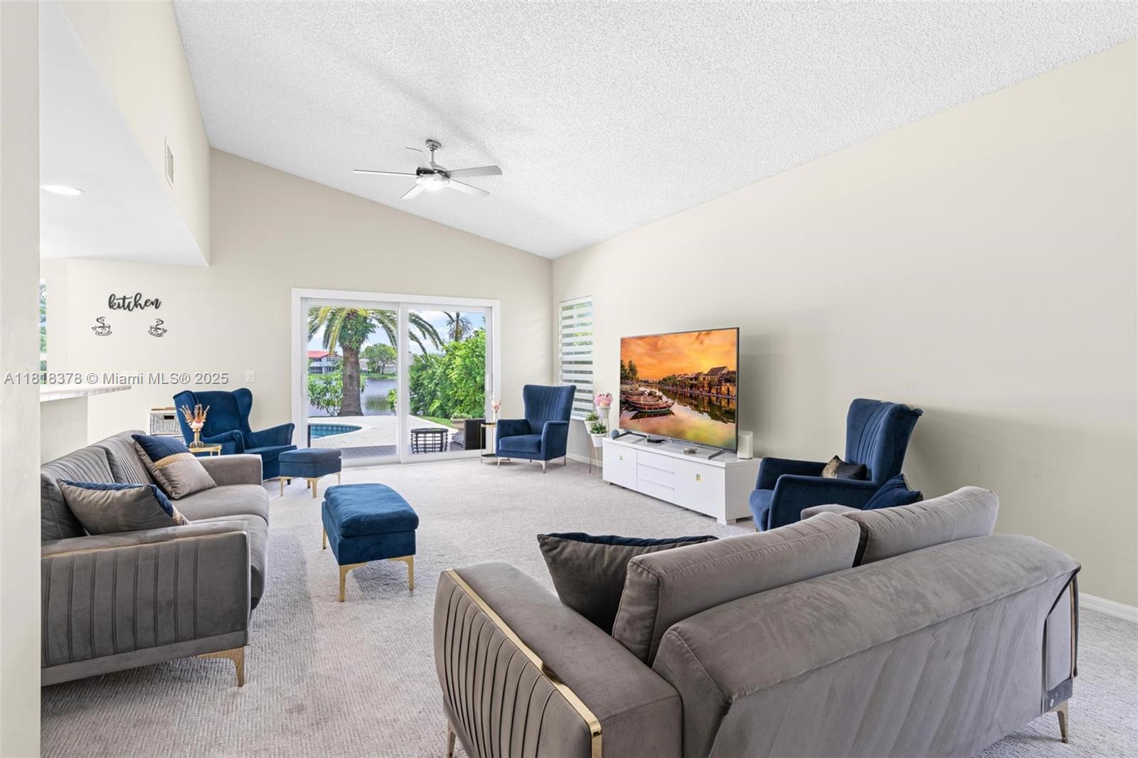 CHAPEL TRAIL REPLAT SECTI - Residential