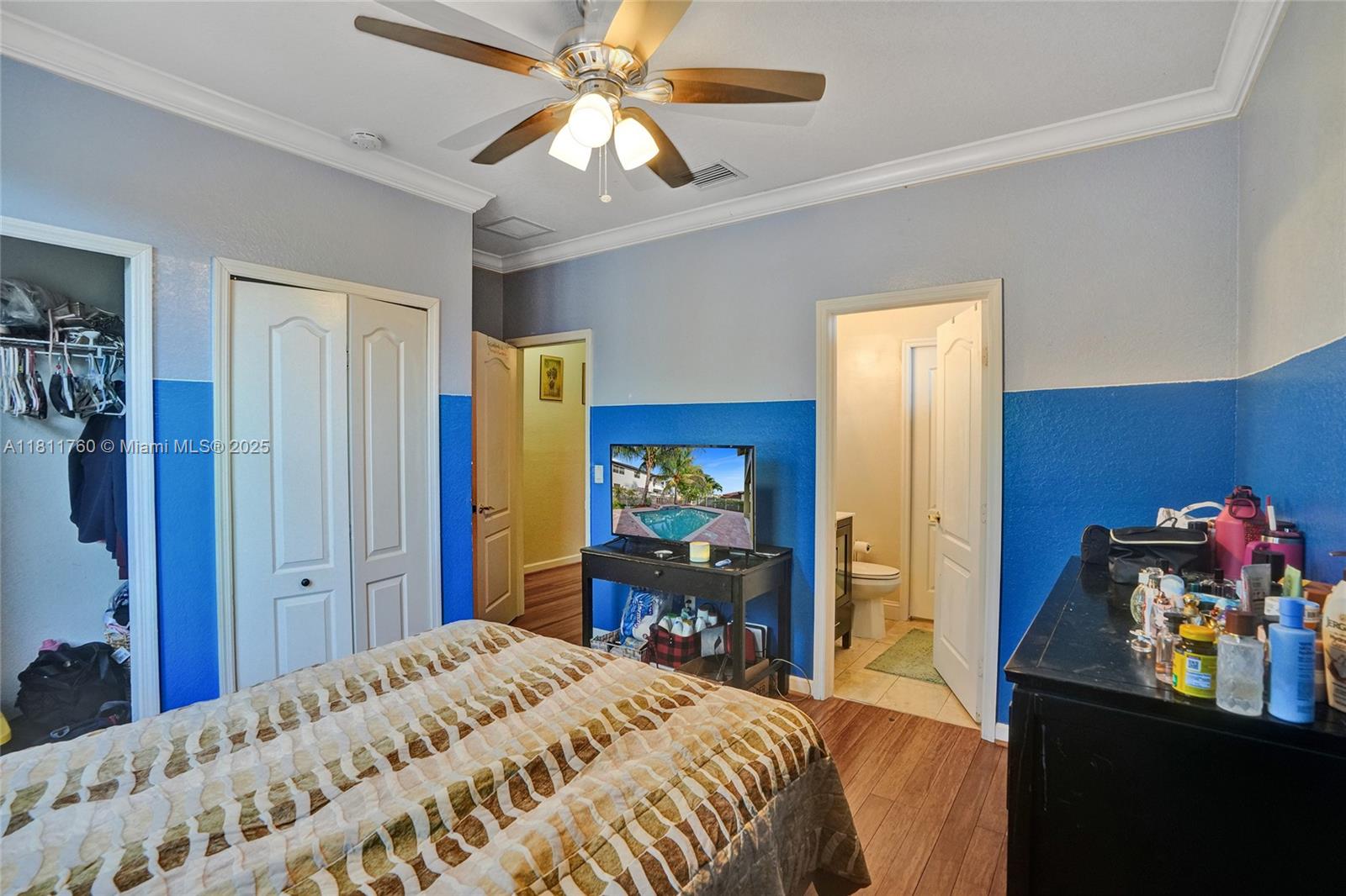 CENTURY GARDENS - Residential