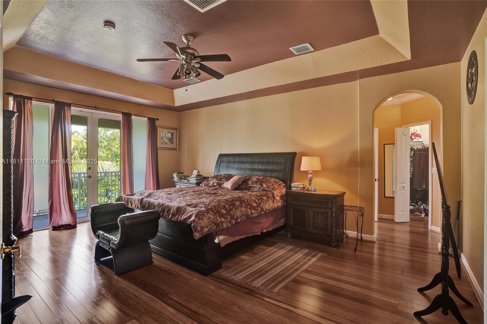 CENTURY GARDENS - Residential