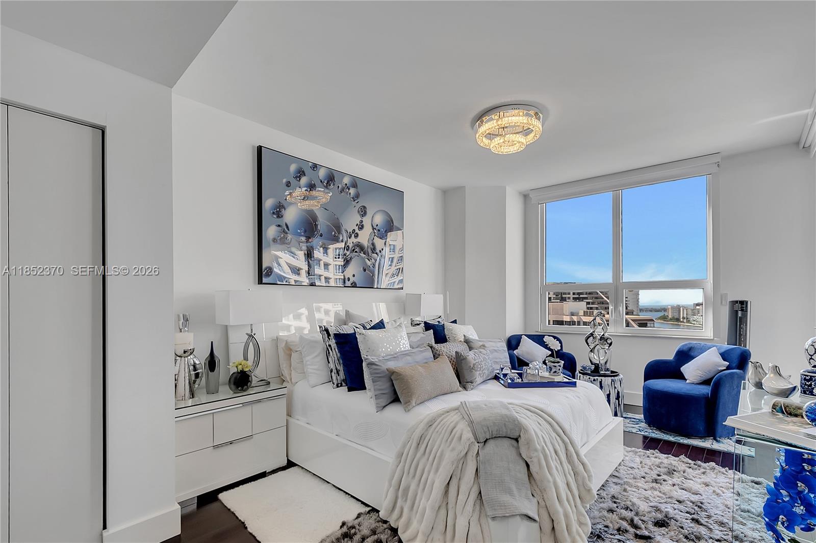 THREE TEQUESTA POINT COND - Residential