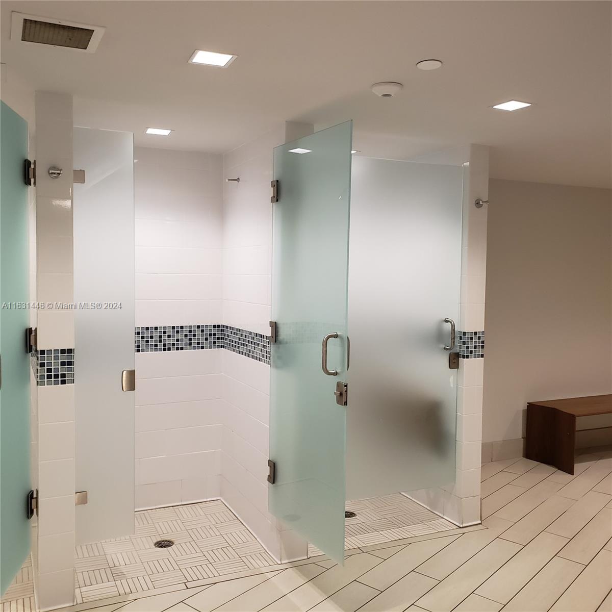 OLYMPUS CONDO PHASE - Residential