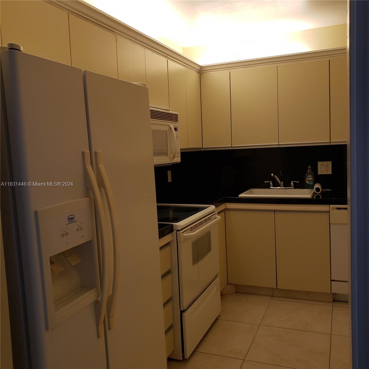 OLYMPUS CONDO PHASE - Residential