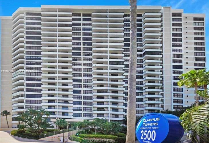 OLYMPUS CONDO PHASE - Residential