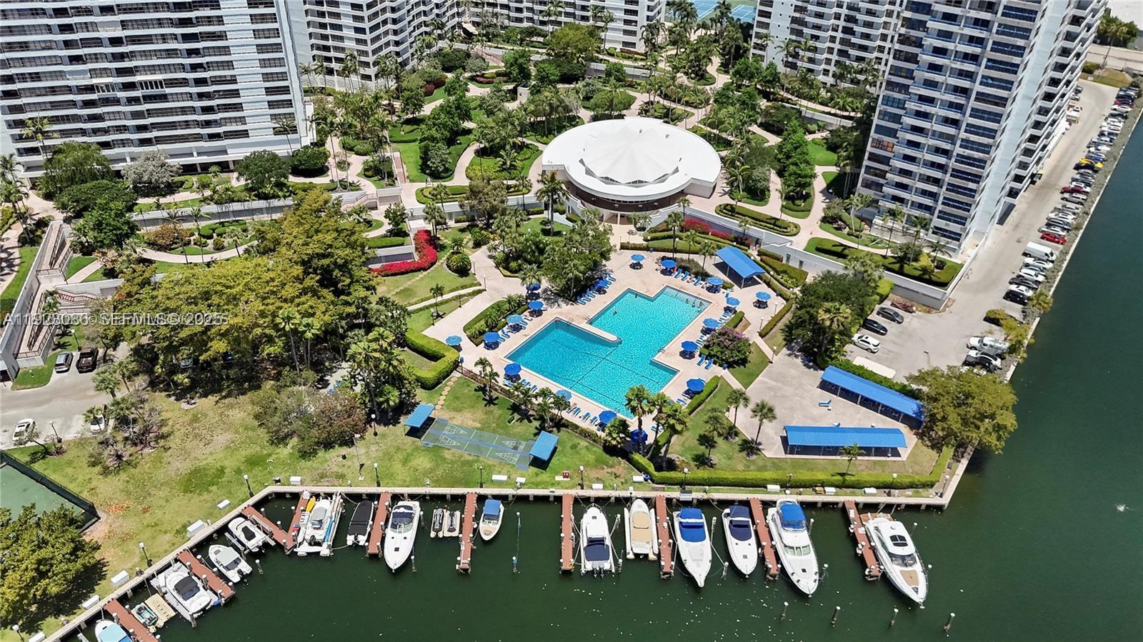 OLYMPUS CONDO PHASE - Residential