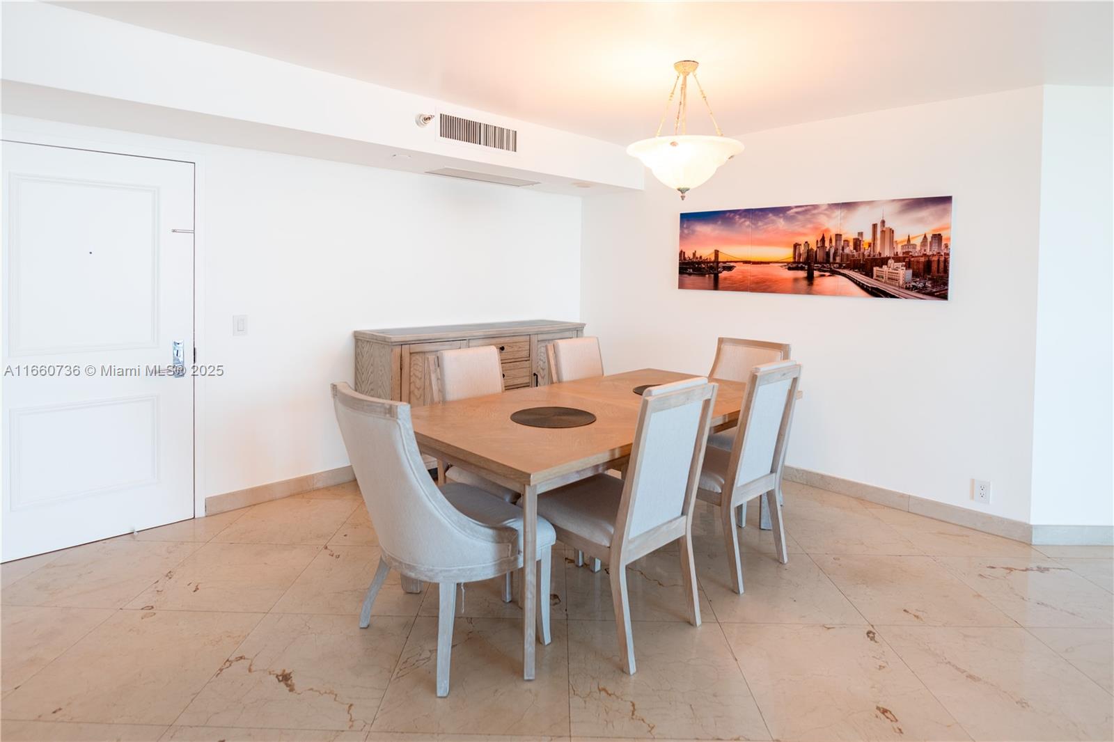 MYSTIC POINTE TOWER 400 C - Residential