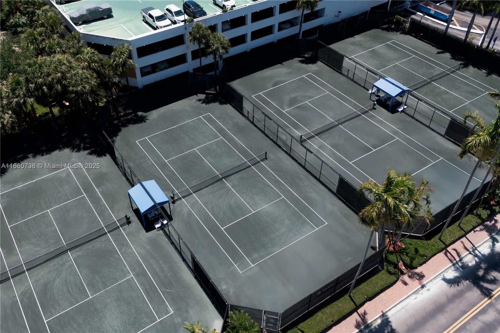 MYSTIC POINTE TOWER 400 C - Residential