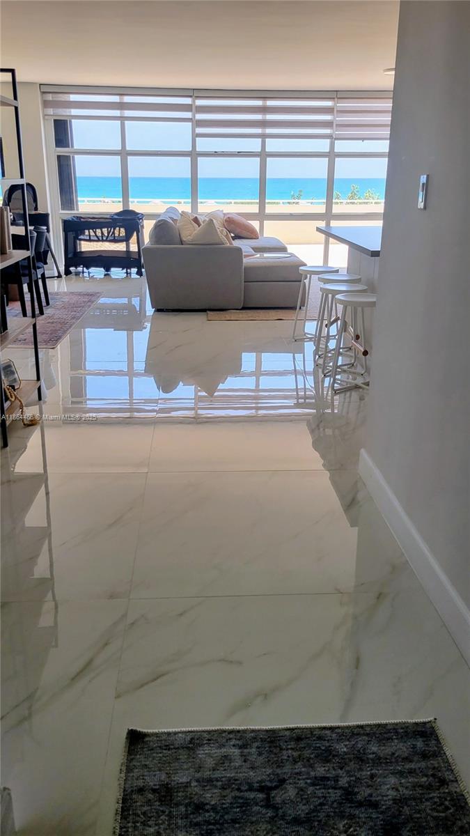 MAR DEL PLATA CONDO - Residential