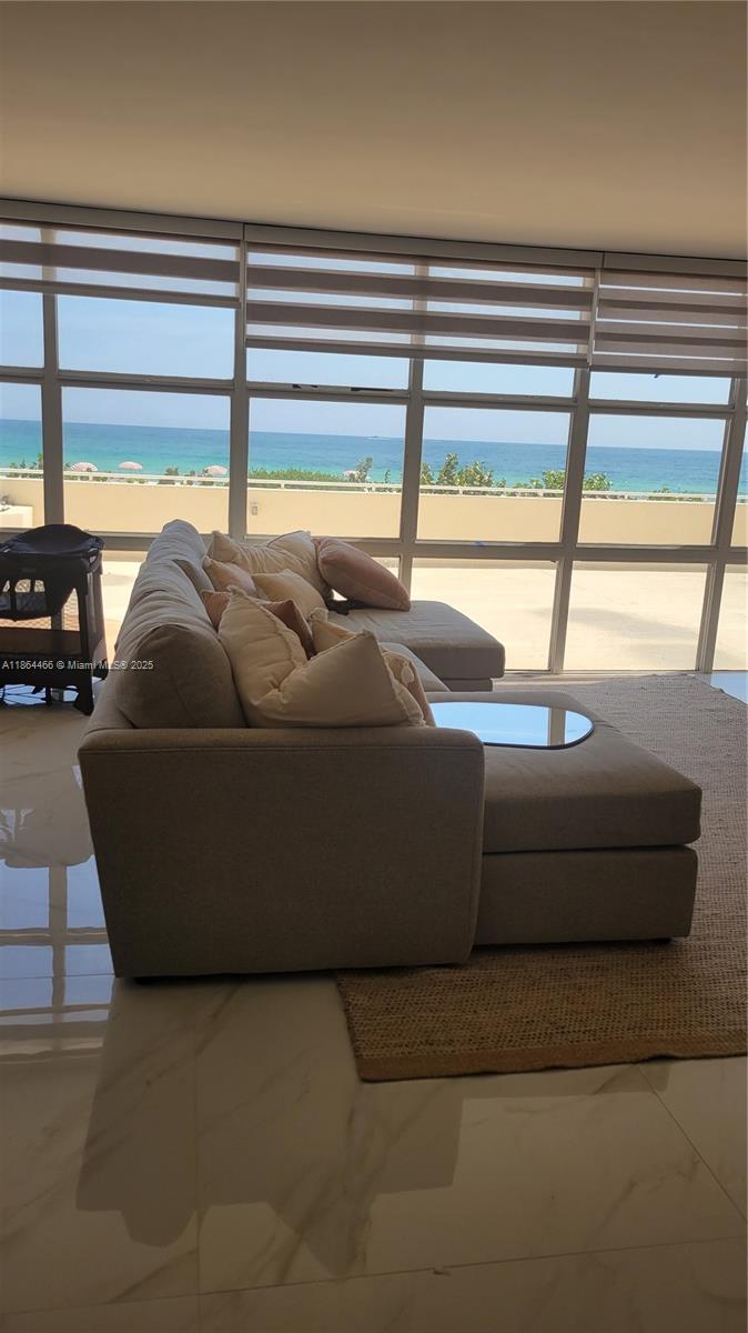 MAR DEL PLATA CONDO - Residential