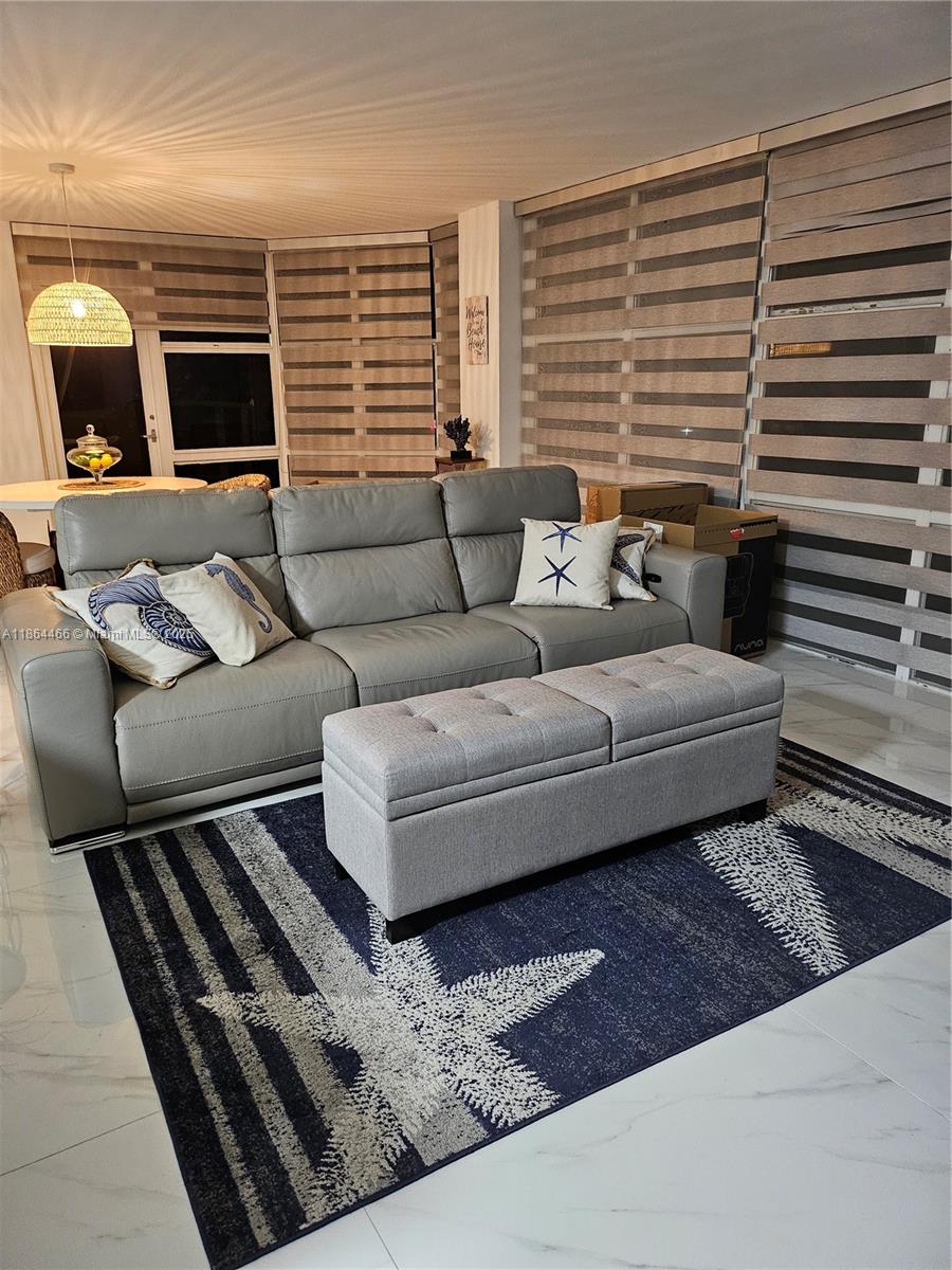 MAR DEL PLATA CONDO - Residential