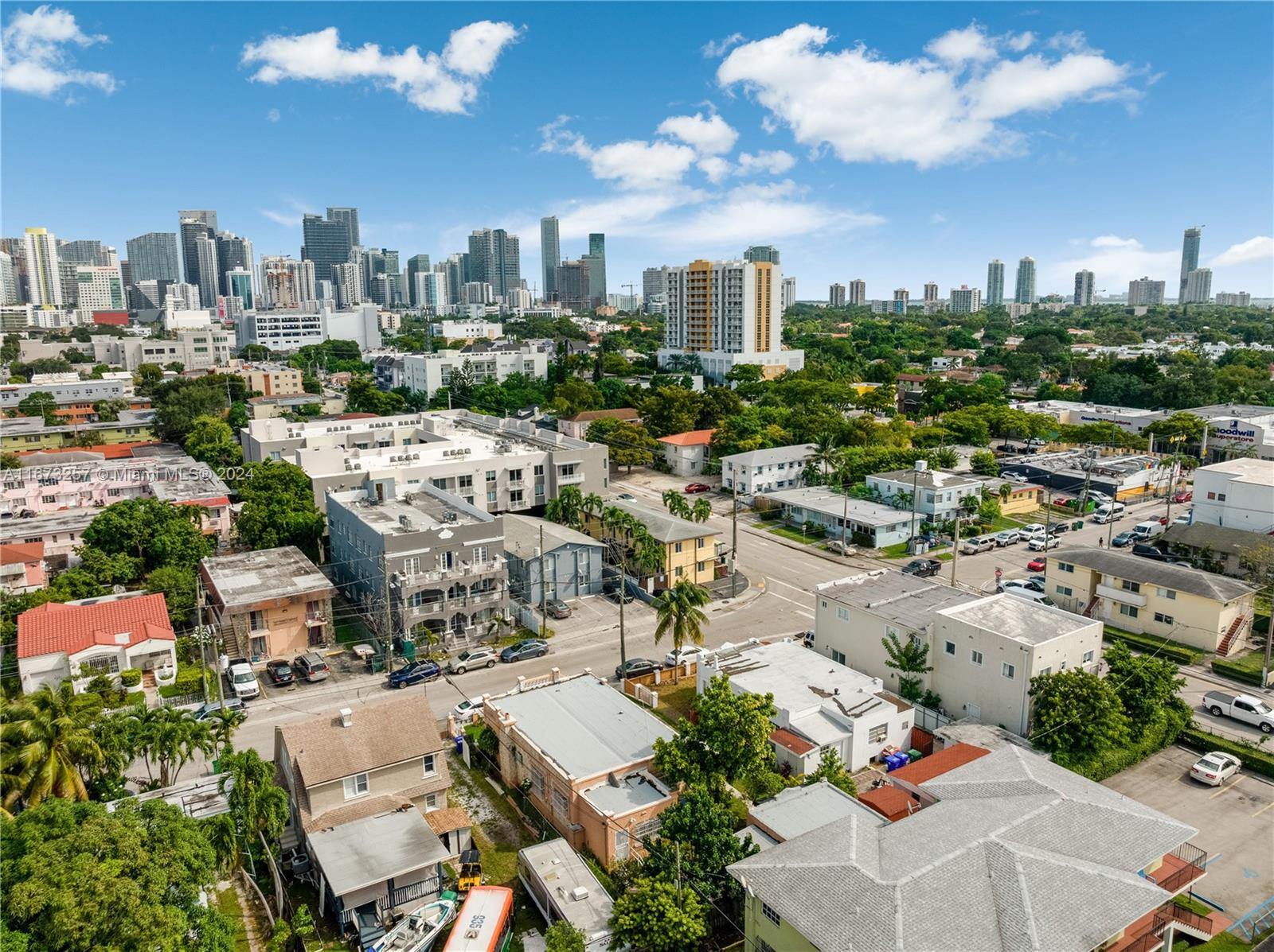LAWRENCE ESTATE LAND CO - Residential