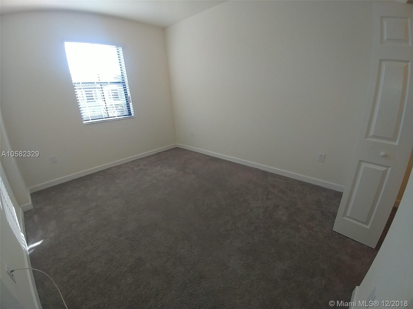 COCO PALM ESTATES - Residential