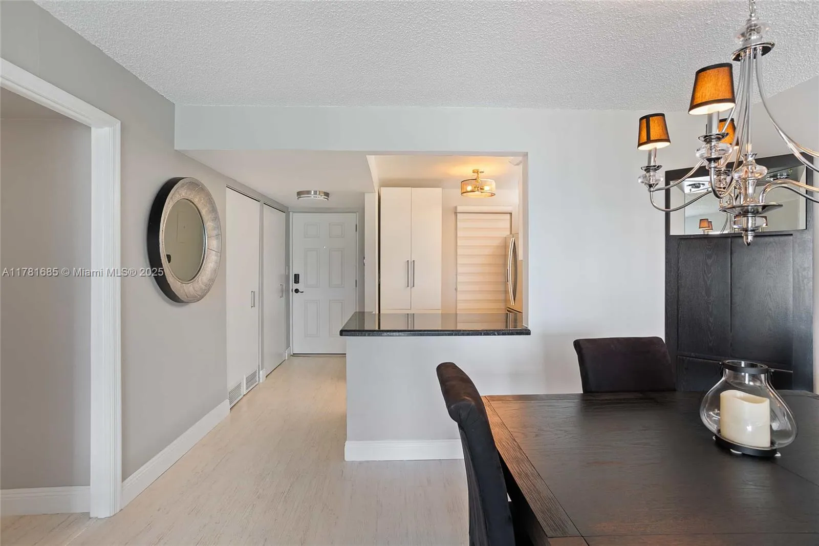 Boca Raton, Florida 33487, United States, 1 Bedroom Bedrooms, ,2 BathroomsBathrooms,Residential,Active,136227