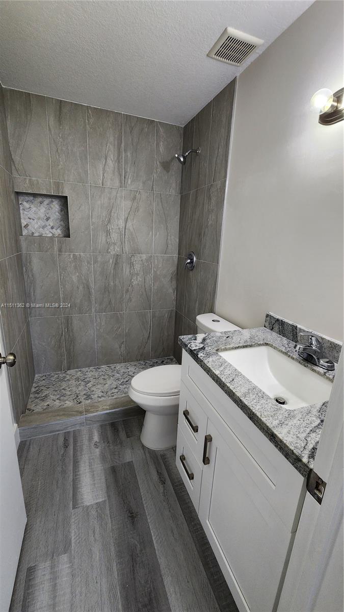 BISCAYNE PATIO HOMES - Residential