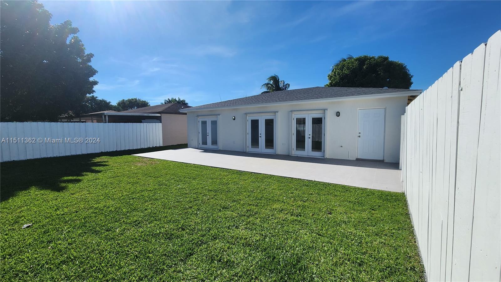 BISCAYNE PATIO HOMES - Residential